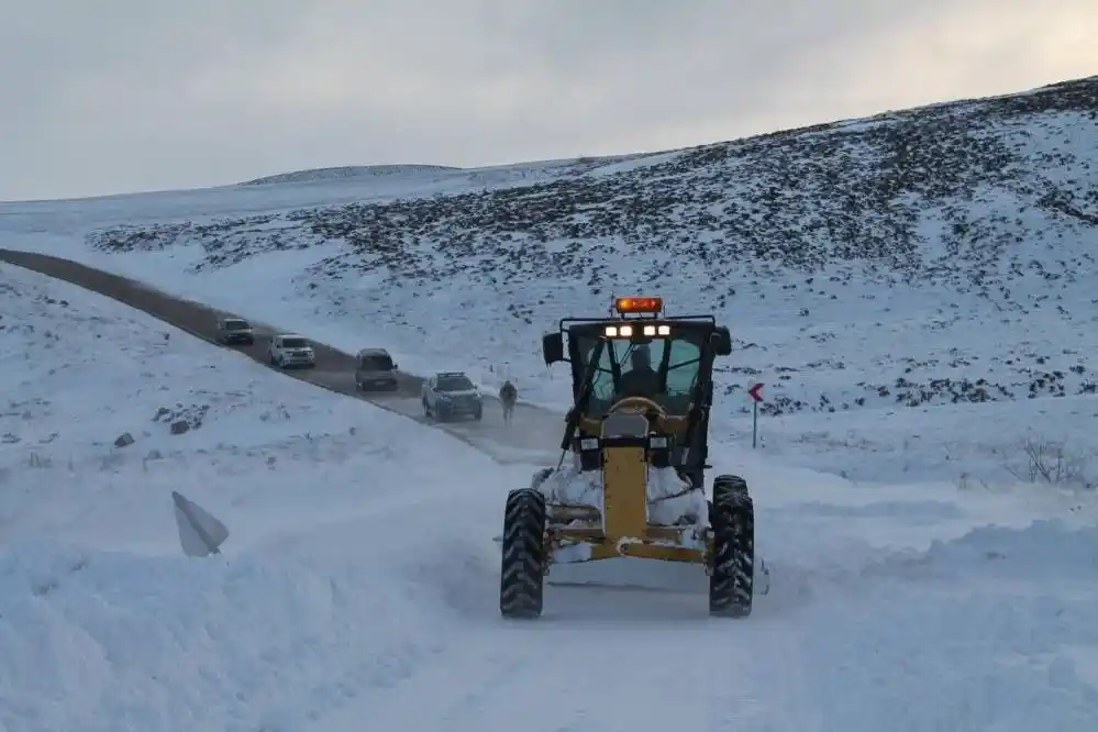 Bayburt’ta eğitime kar tatili
