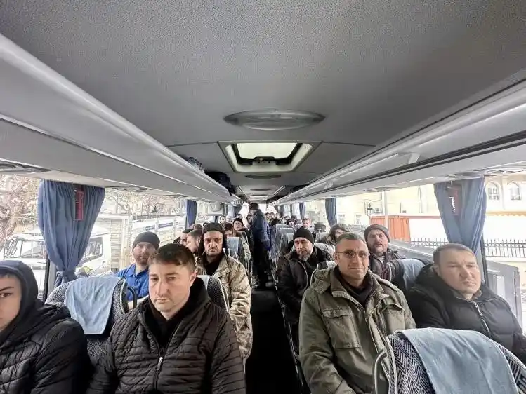 Bilecik AFAD gönüllüleri deprem bölgesine doğru yola çıktı