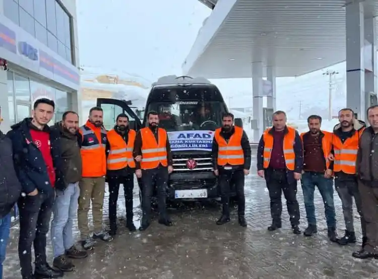 Bitlisli AFAD gönüllüleri bölgedeki görevini tamamladı