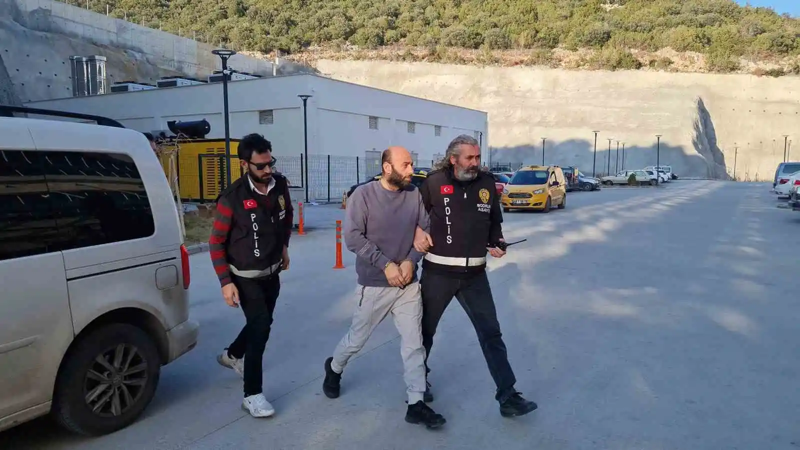 Bodrum'da bir müteahhit gözaltına alındı