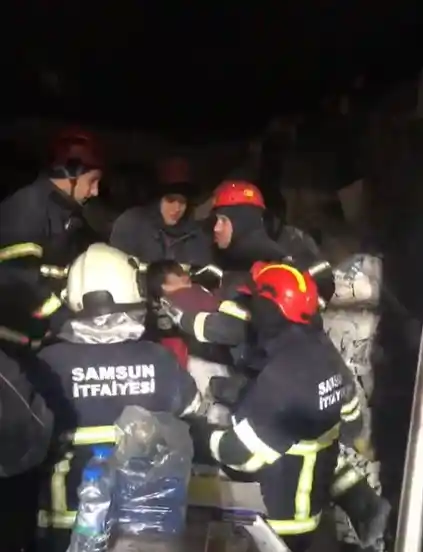 Büyük çaba, inanılmaz kurtuluş, 9 yaşındaki çocuk 28 saat sonra kurtarıldı
