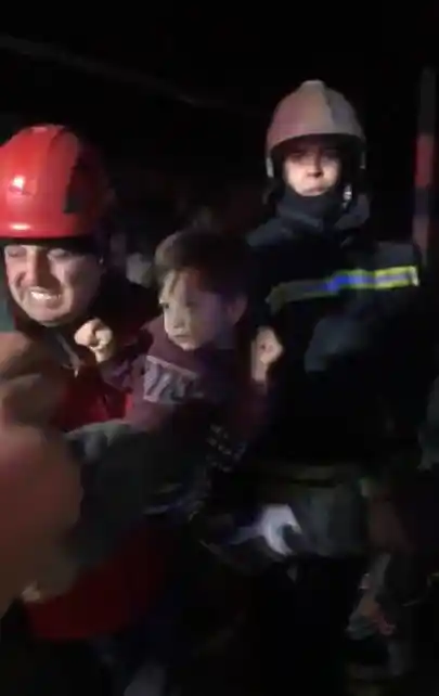 Büyük çaba, inanılmaz kurtuluş, 9 yaşındaki çocuk 28 saat sonra kurtarıldı