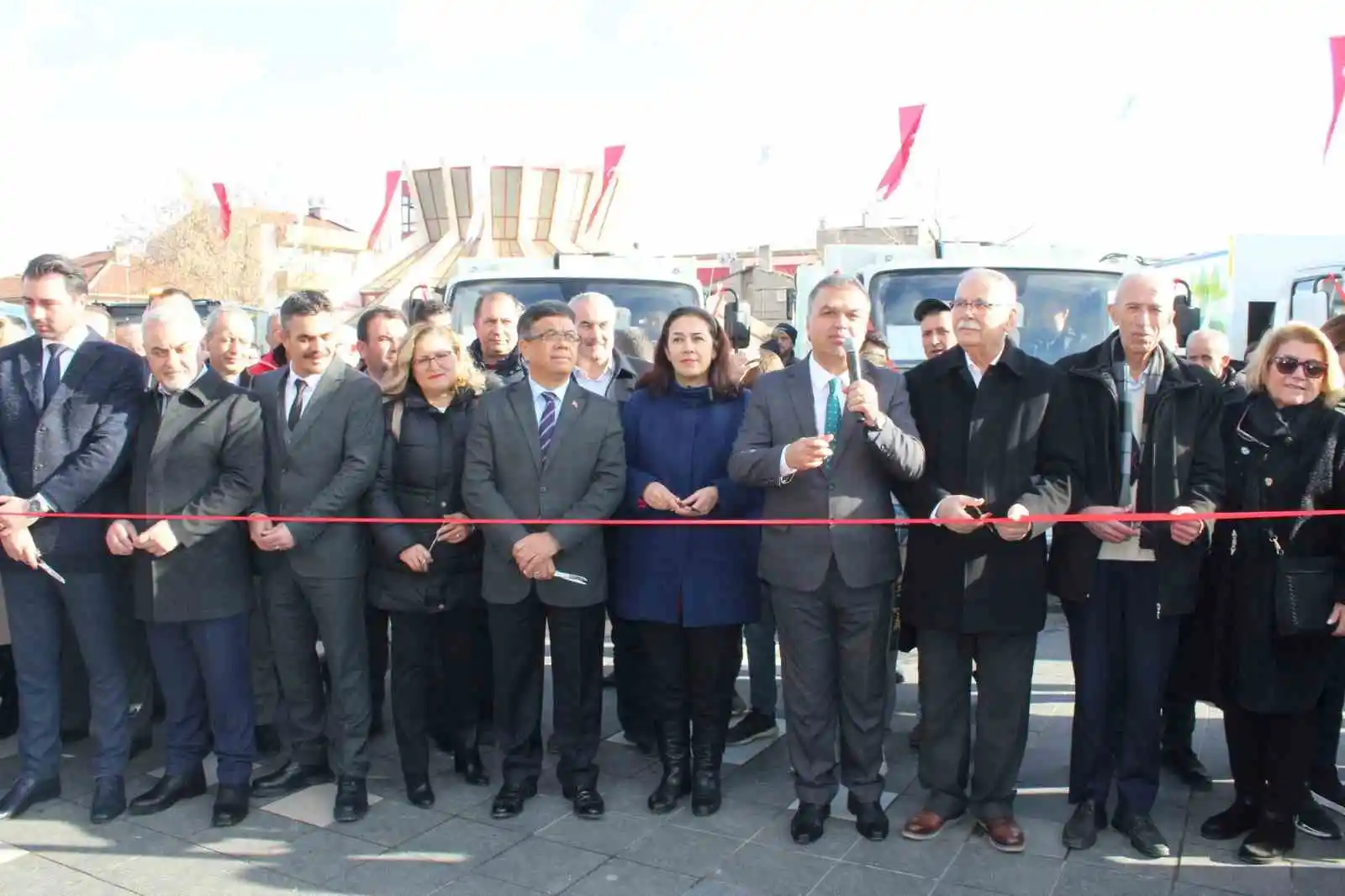 Çan Belediyesine yeni 12 hizmet aracı
