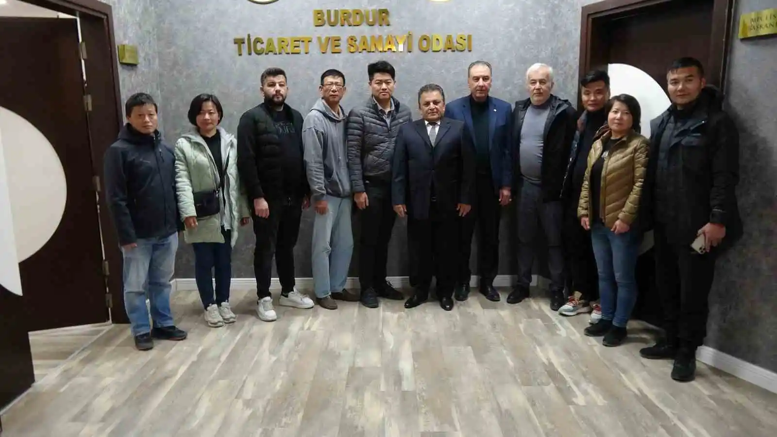 Çinlilerden depremzedelere 1 milyon 700 bin TL yardım