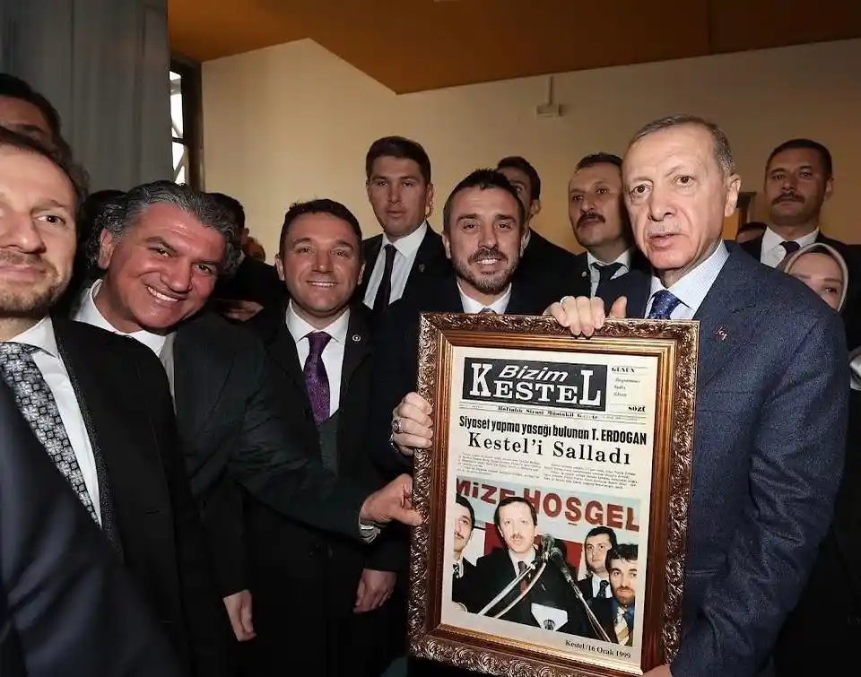 Cumhurbaşkanı Erdoğan'a 24 yıllık sürpriz
