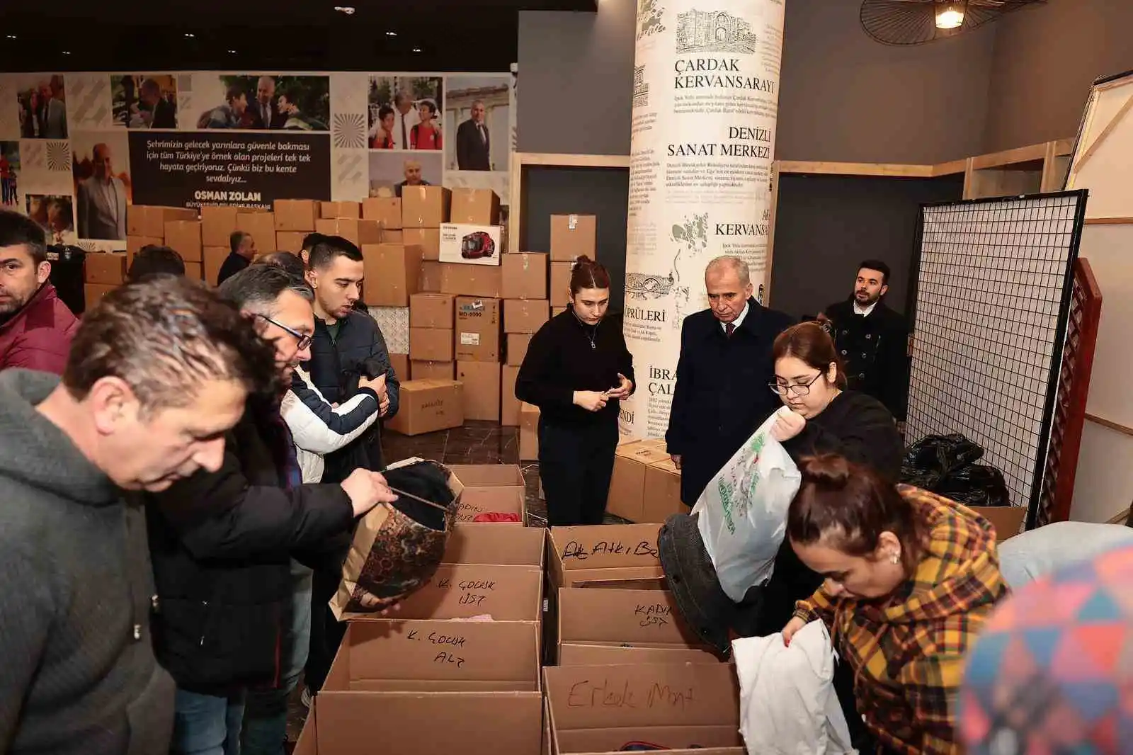 Denizli deprem için tüm imkanlarıyla seferber oldu