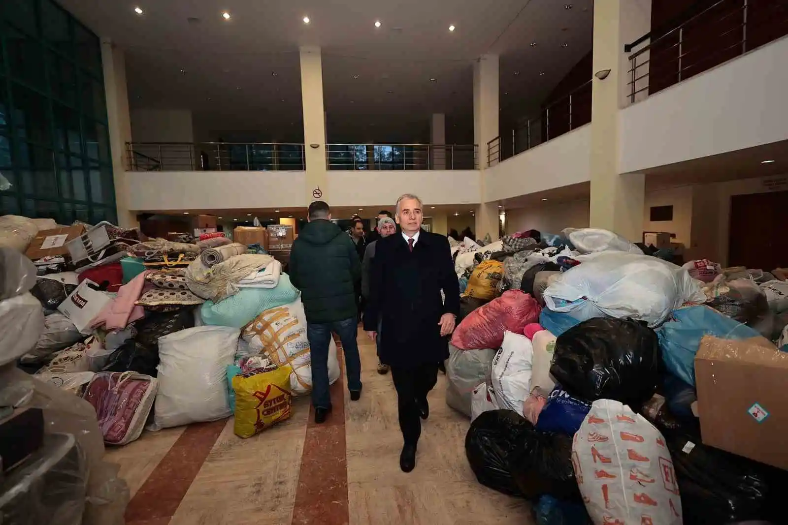 Denizli deprem için tüm imkanlarıyla seferber oldu