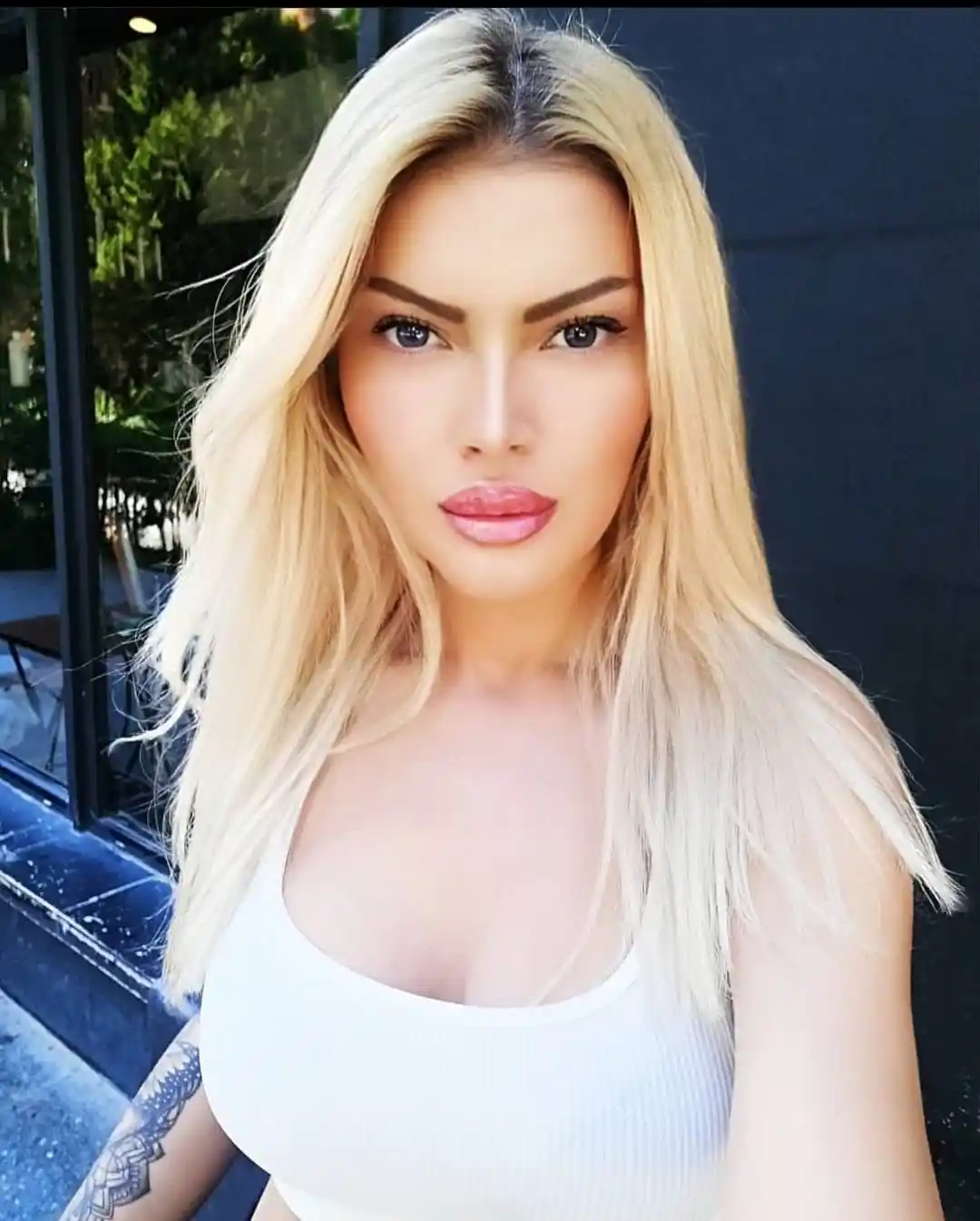 Deprem bölgesine yardıma koşan İzmirli Dilay, kazada hayatını kaybetti