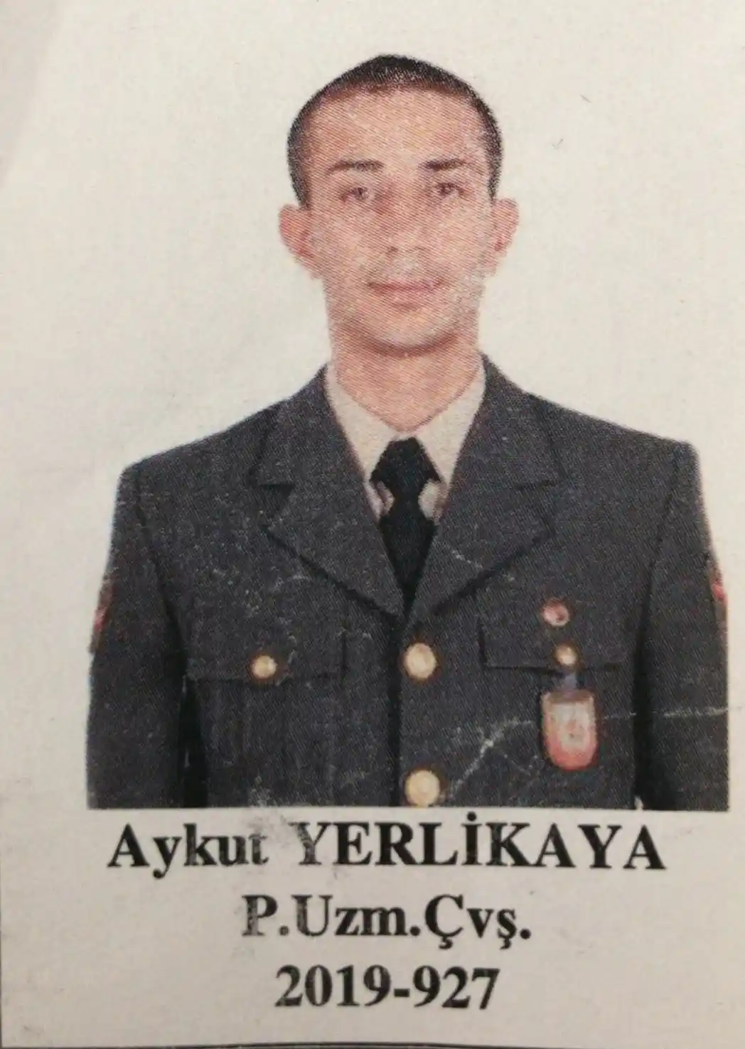 Depremde hayatını kaybeden uzman çavuş ve eşi son yolculuğuna uğurlandı