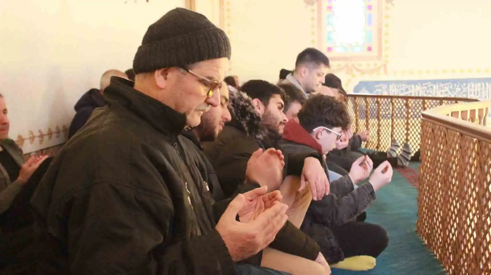 Depremde hayatını kaybedenler için Kırklareli’de gıyabi cenaze namazı kılındı