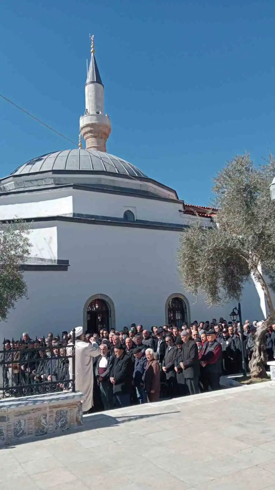 Depremde hayatını kaybedenler için Muğla’da gıyabi cenaze namazı kılındı