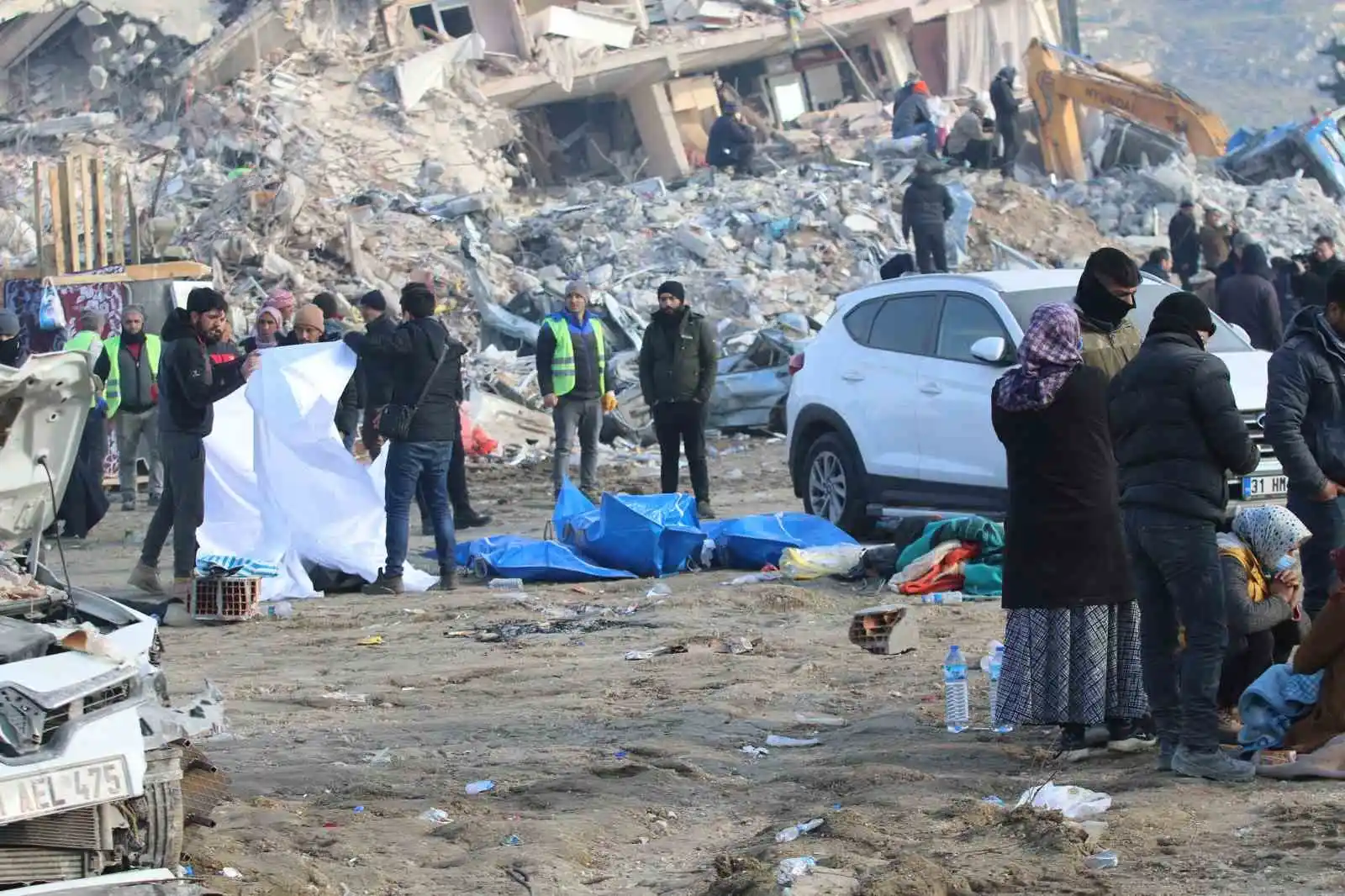 Depremin acı manzarası