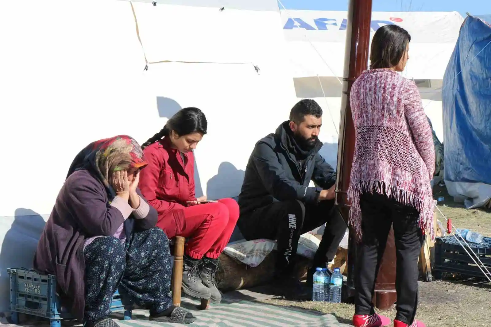 Depremlerde en fazla hasar alan ilçelerin başında gelen Nurdağı, havadan görüntülendi