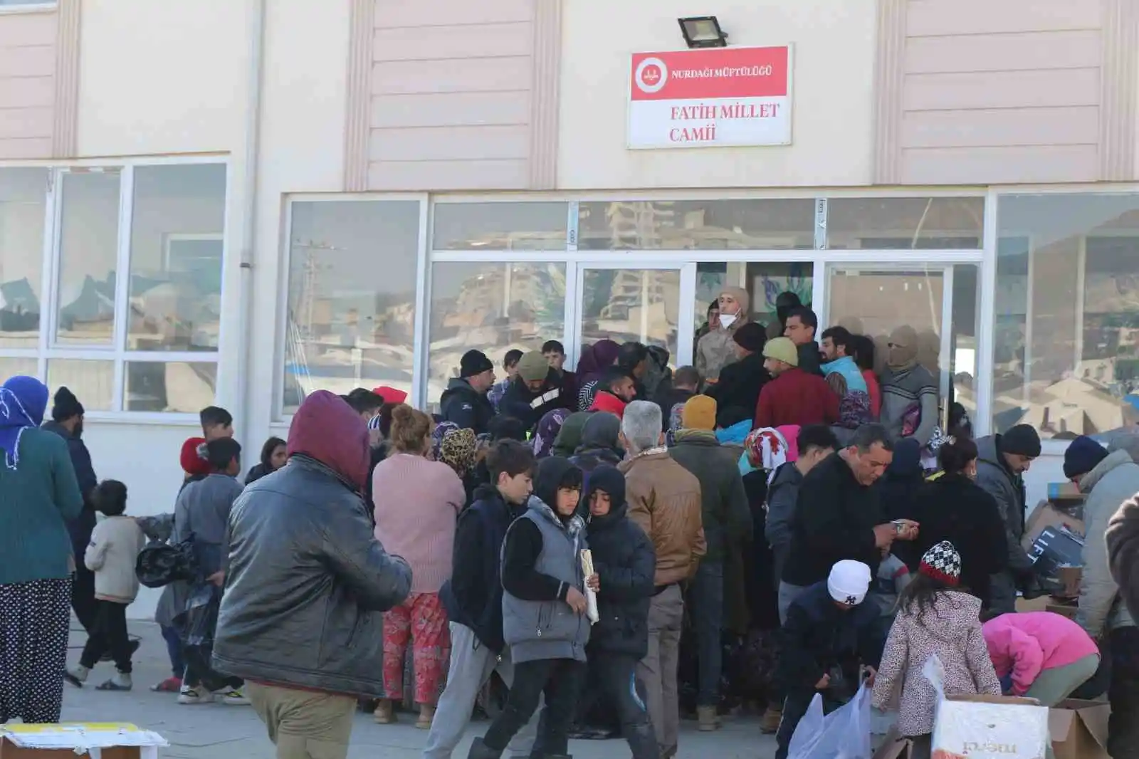 Depremlerde en fazla hasar alan ilçelerin başında gelen Nurdağı, havadan görüntülendi
