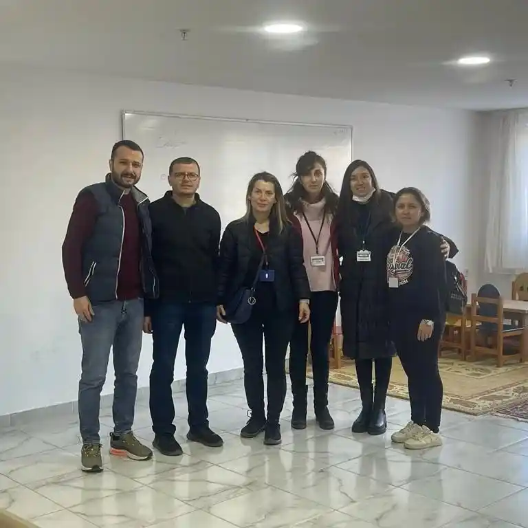 Depremzedeler için ’Psikososyal Krize Müdahale Ekibi’ oluşturuldu