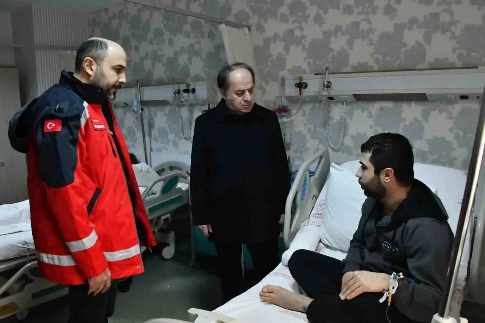 Depremzedelerin yaraları Samsun’da sarılıyor
