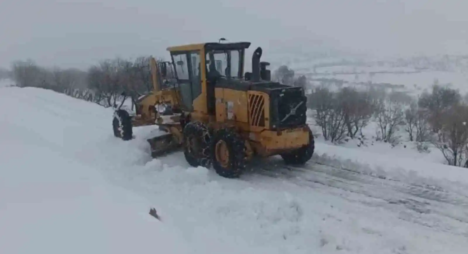 Diyarbakır’da 2 bin 753 kilometrede yolların kar nedeniyle kapanması engellendi
