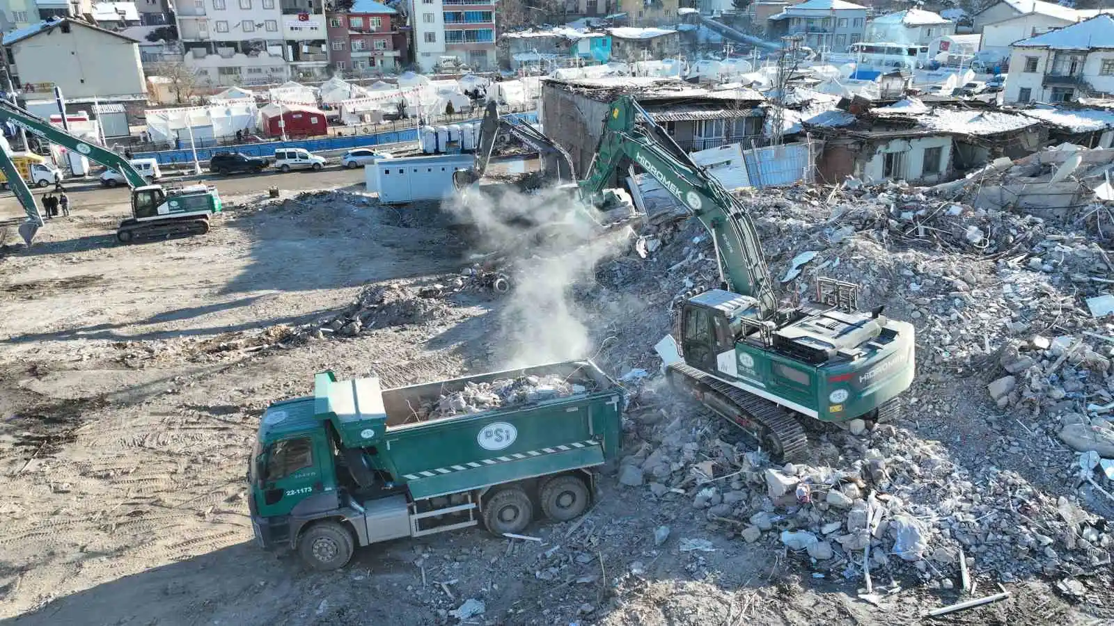 Doğanşehir’de yaralar sarılıyor