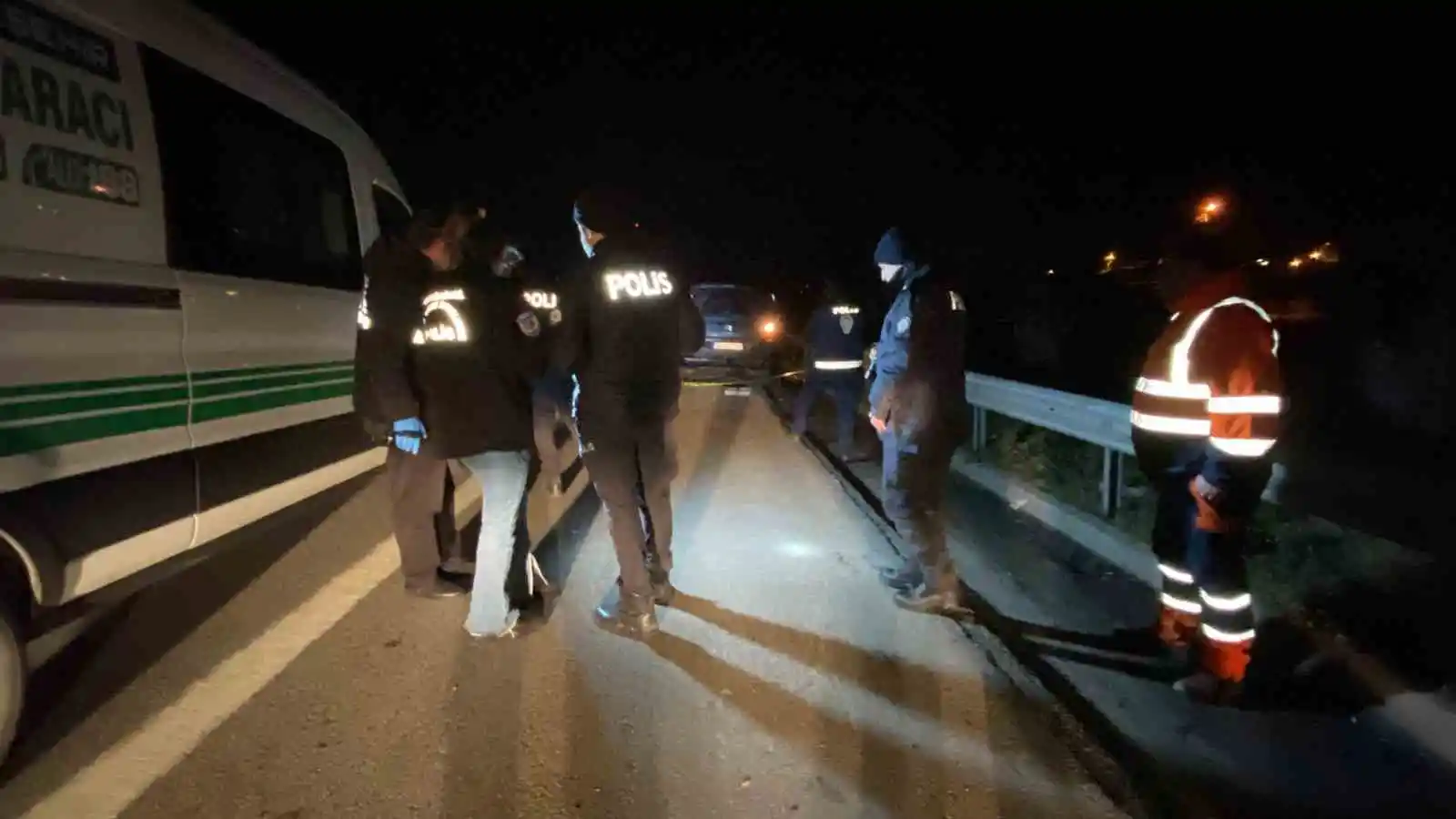 Düğün alışverişi için çıktıkları yolda faciayı yaşadılar: 2 ölü, 1 yaralı