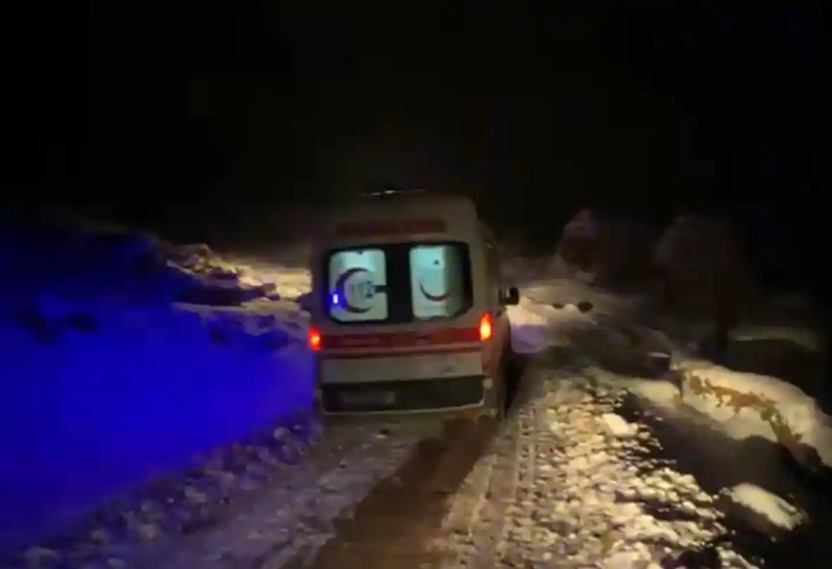 Ekipler hasta kadın için seferber oldu