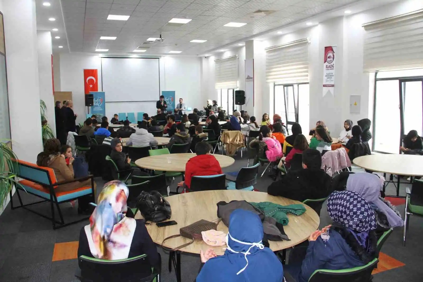 Elazığ’da 65 öğrenci
