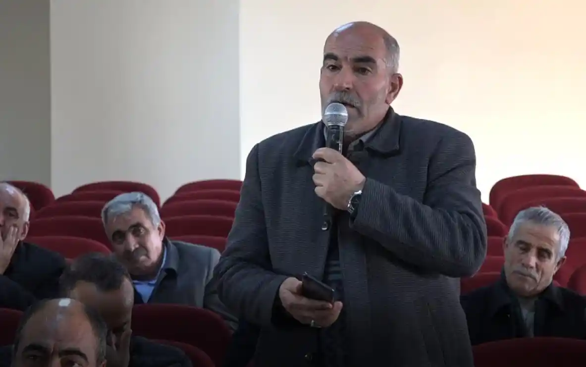 Erciş’te mahalle muhtarlarının sorunları dinlendi