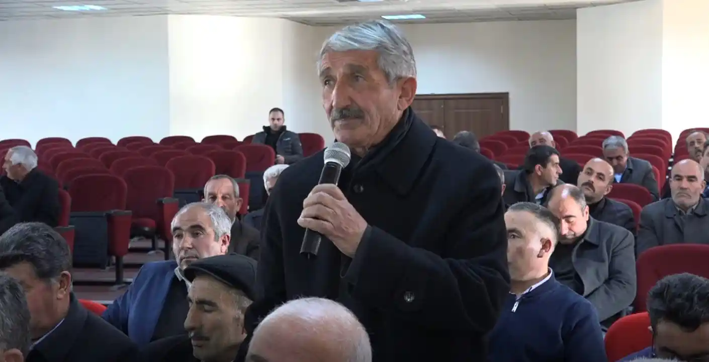 Erciş’te mahalle muhtarlarının sorunları dinlendi