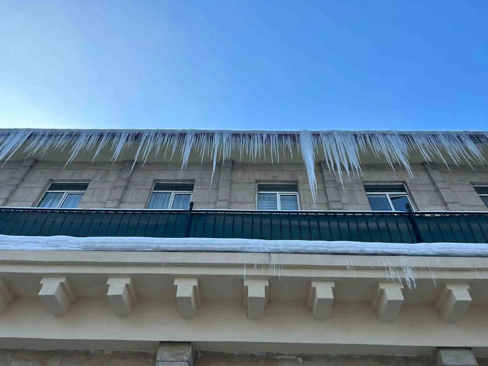 Erzurum’da dondurucu soğuklar etkili oluyor