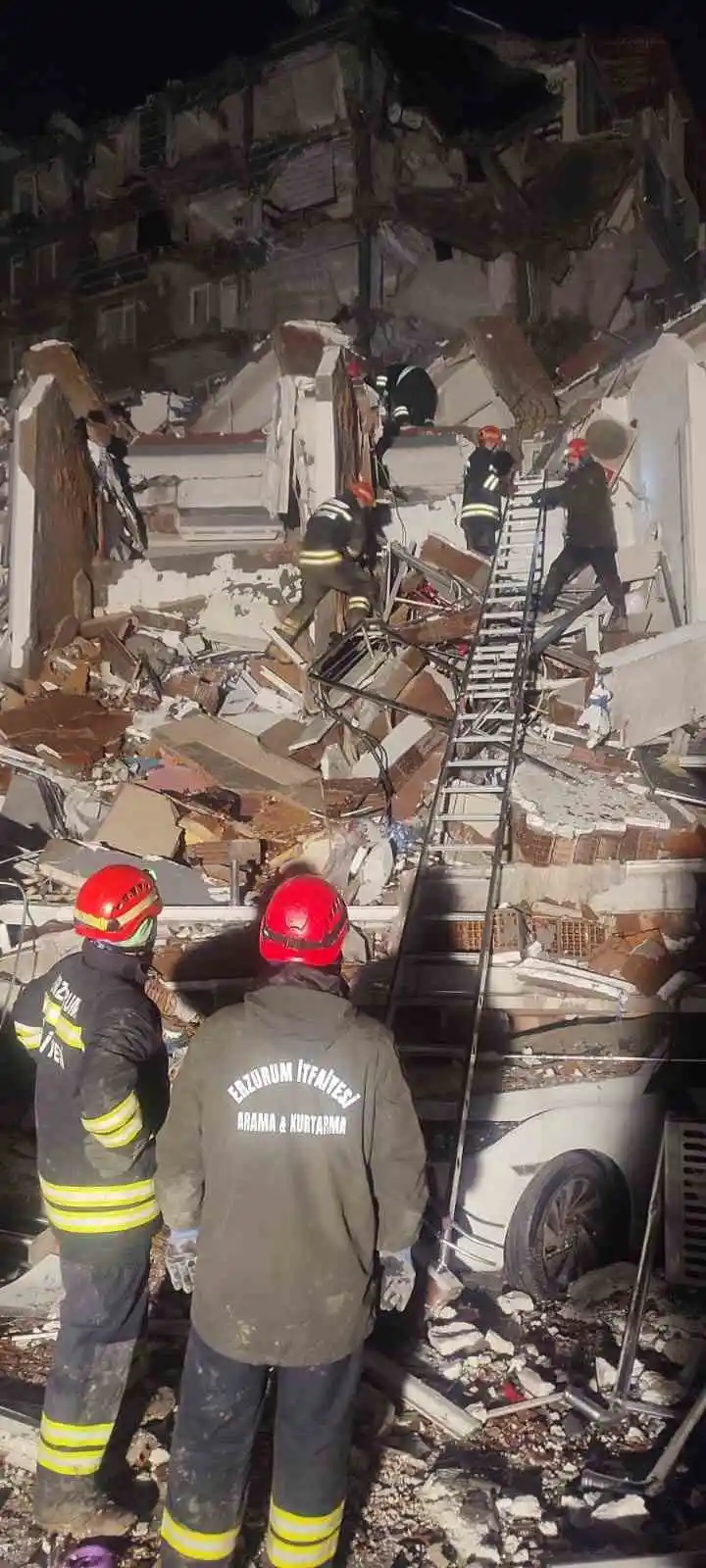 Erzurum felaket bölgesine adeta can simidi oldu