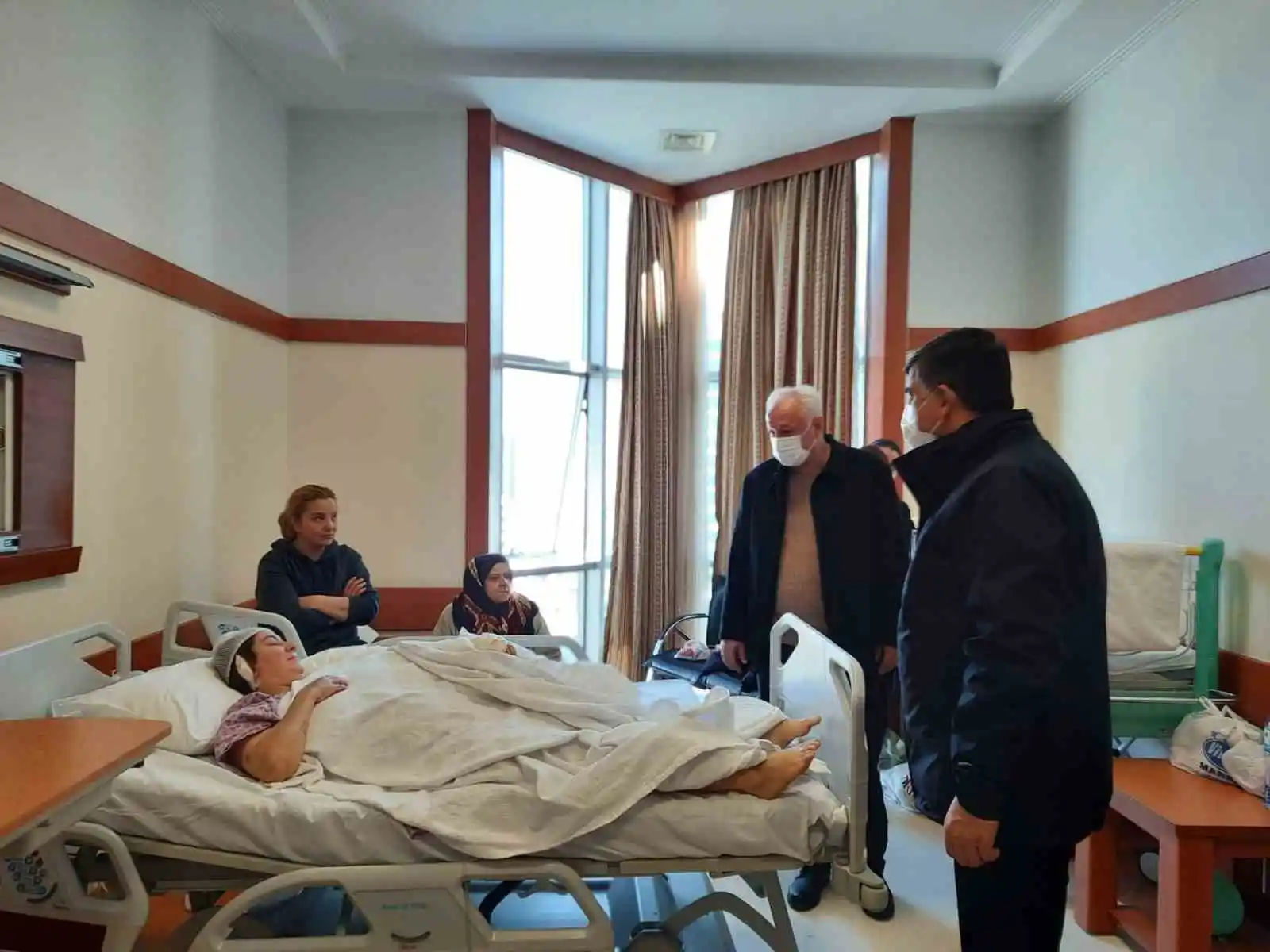 Fadıloğlu: “Devletimiz, milletimizin yanınızda”
