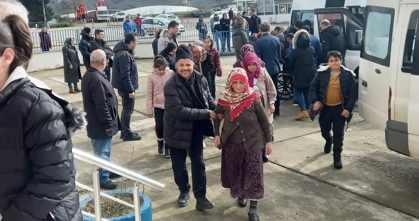 Giresun'da KYK yurtlarına depremzedeler yerleştirilmeye başlandı
