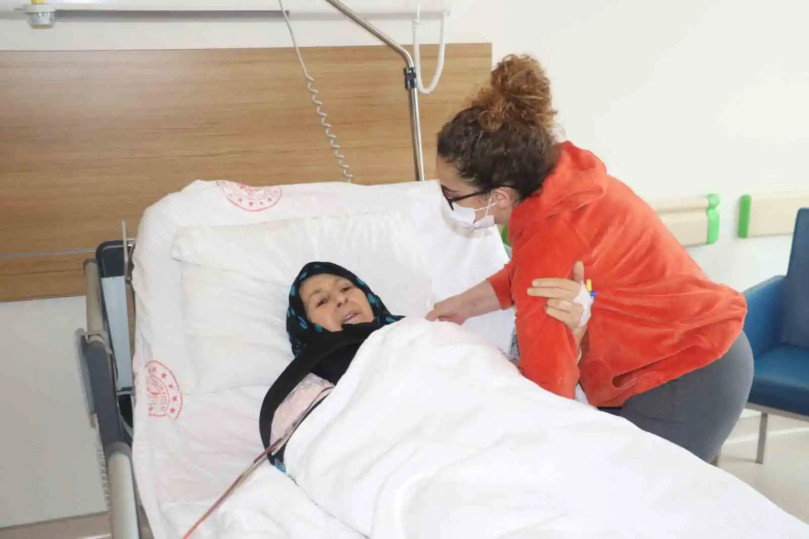 Hamile 2 depremzede doğumlarını Eskişehir’de yaptı.