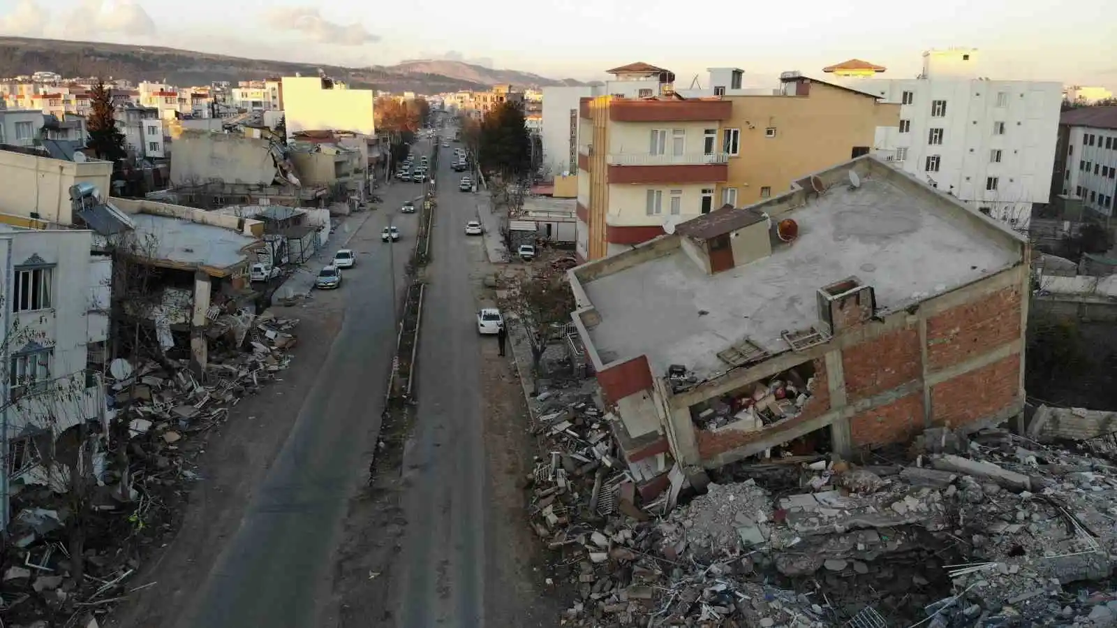 Havadan çekilen görüntüler Adıyaman’daki felaketin büyüklüğünü gözler önüne serdi
