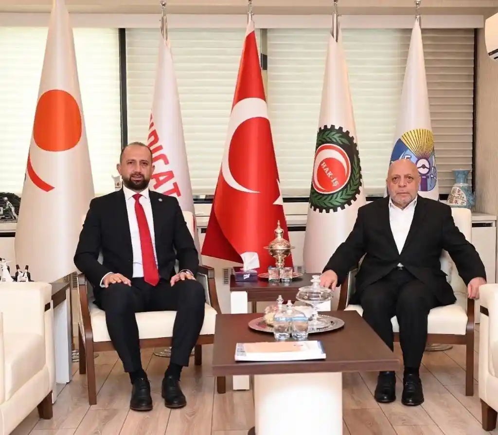 Hizmet İş Sendikası'ndan 40 bin üyeye 100 milyonluk afet yardımı