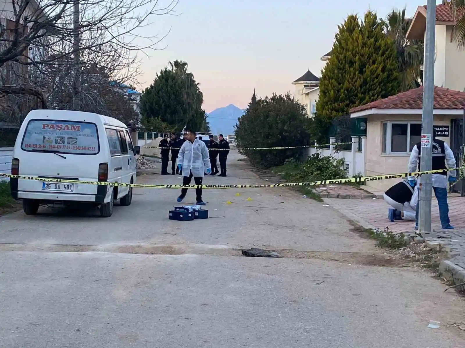 Husumetli olduğu aileyi kurşun yağmuruna tuttu: 1 ölü, 4 yaralı