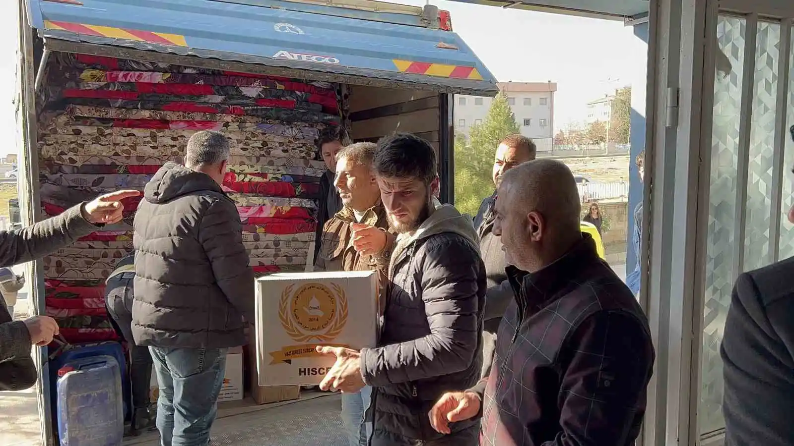 Irak Kürdistan Bölgesel Yönetimi’nden depremzedelere yardımlar gelmeye devam ediyor