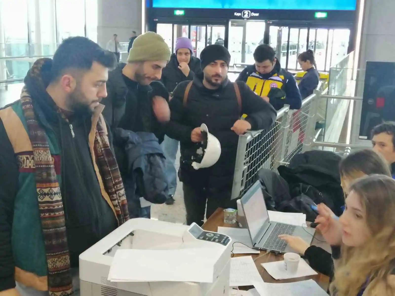 İstanbul Havalimanı'nda yoğunluk devam ediyor
