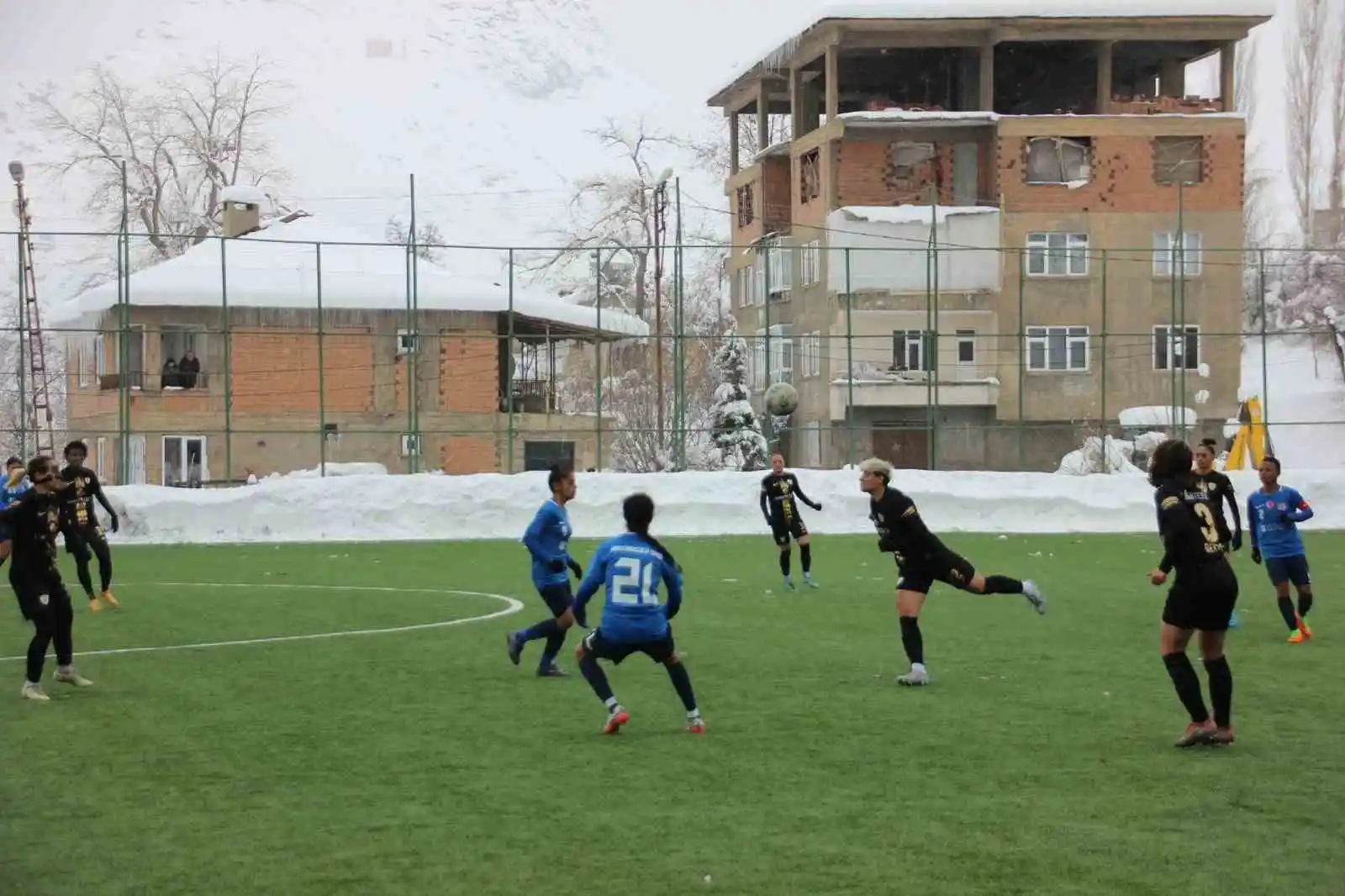 Kadın Futbol Süper Ligi: Hakkarigücü: 0 - Antep ALG: 3