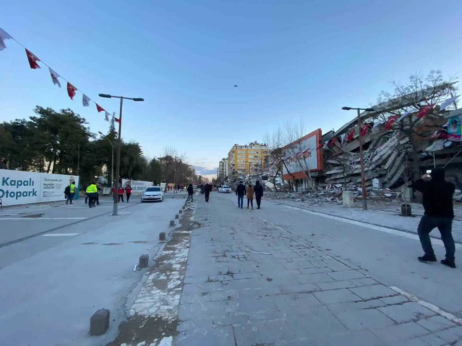 Kahramanmaraş'ta Trabzon Bulvarı yerle bir oldu