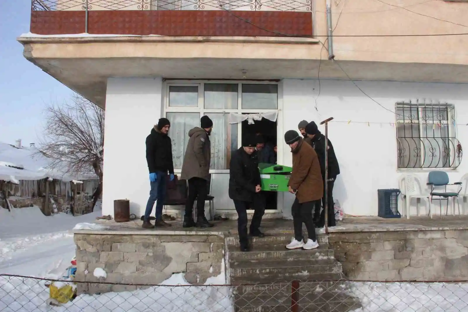 Karaman'da sobadan sızan gazdan karı-koca hayatını kaybetti