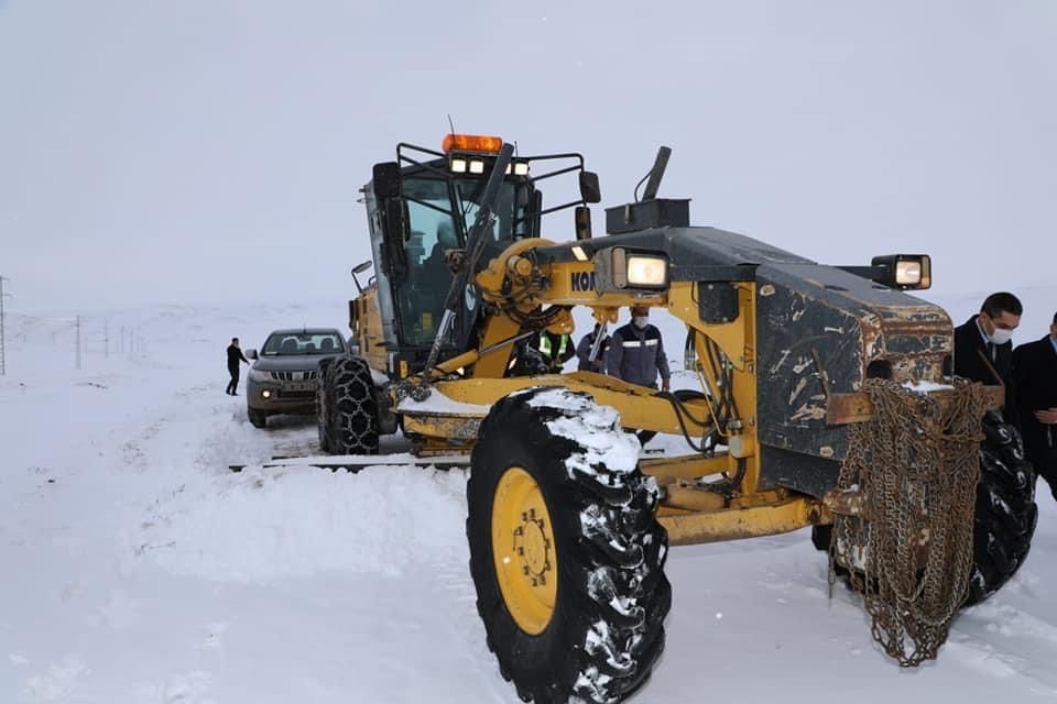 Kars'ta 38 köy yolu ulaşıma kapalı