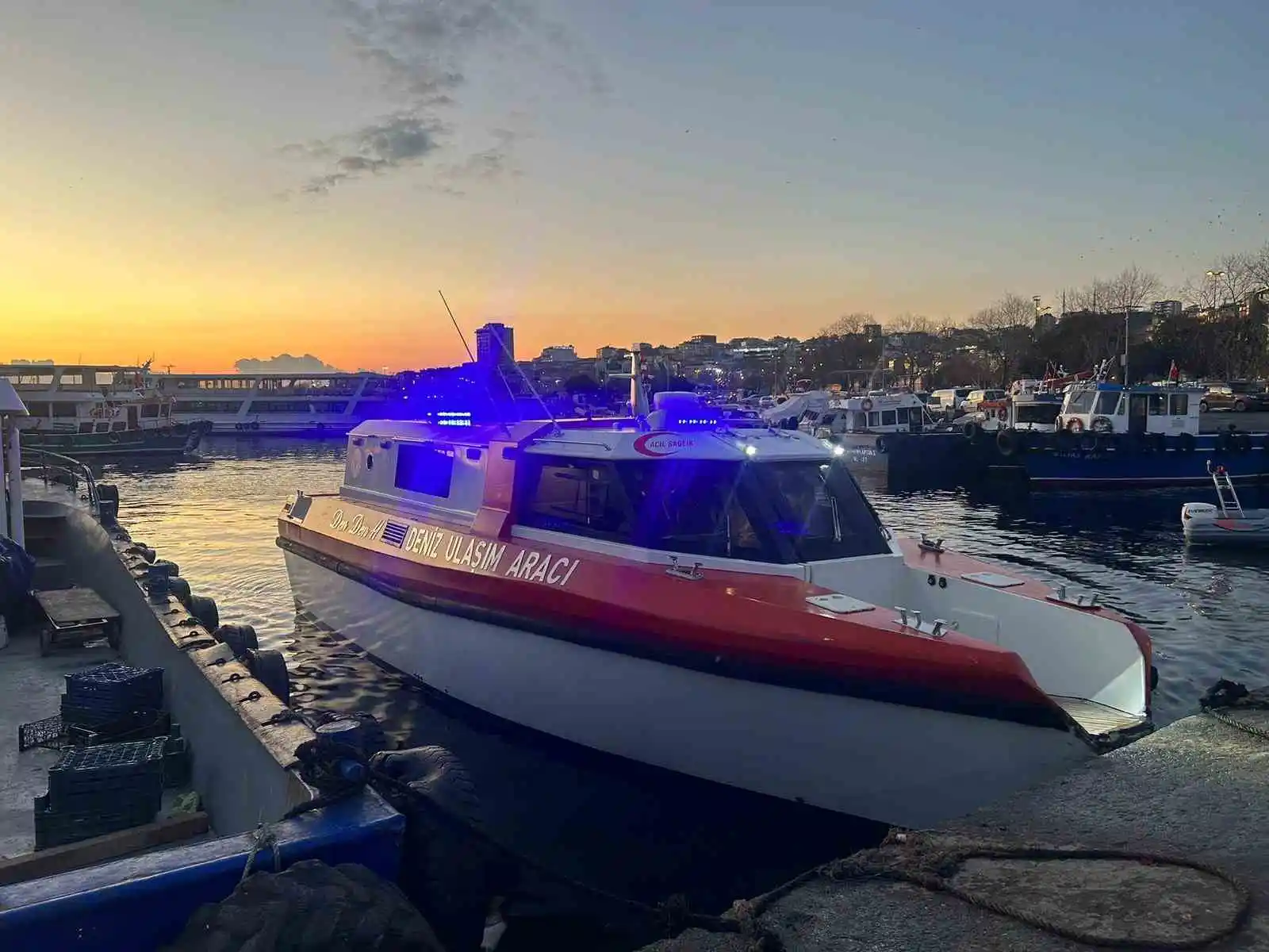 Kartal’da gemide iş kazasında ölen mürettebatın cesedi Adli Tıp Kurumu’na kaldırıldı