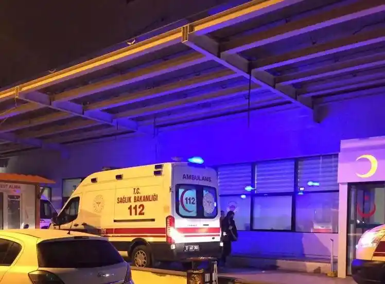 Kastamonu’da iki otomobil çarpıştı: 6 yaralı