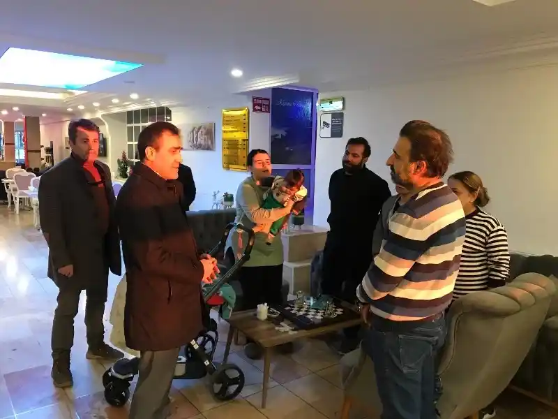 Kaymakam Memiş, depremzedeleri ziyaret etti