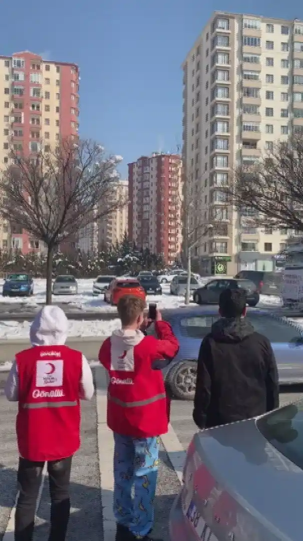 Kızılay Talas Şubesi'nden Afet Bölgesine Yardım