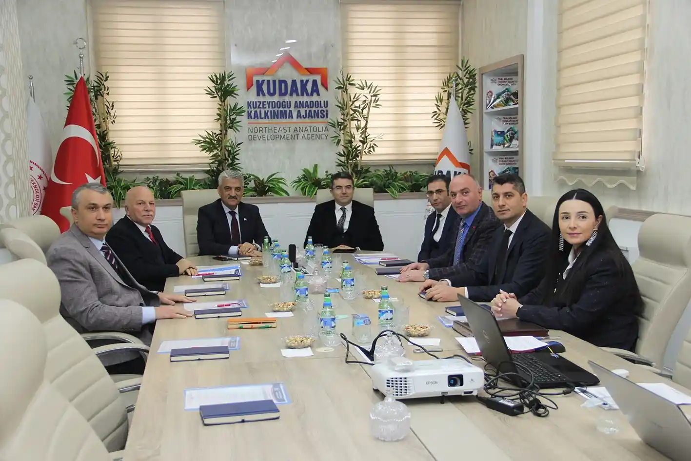KUDAKA Yönetim Kurulu Vali Makas başkanlığında Erzurum'da toplandı

