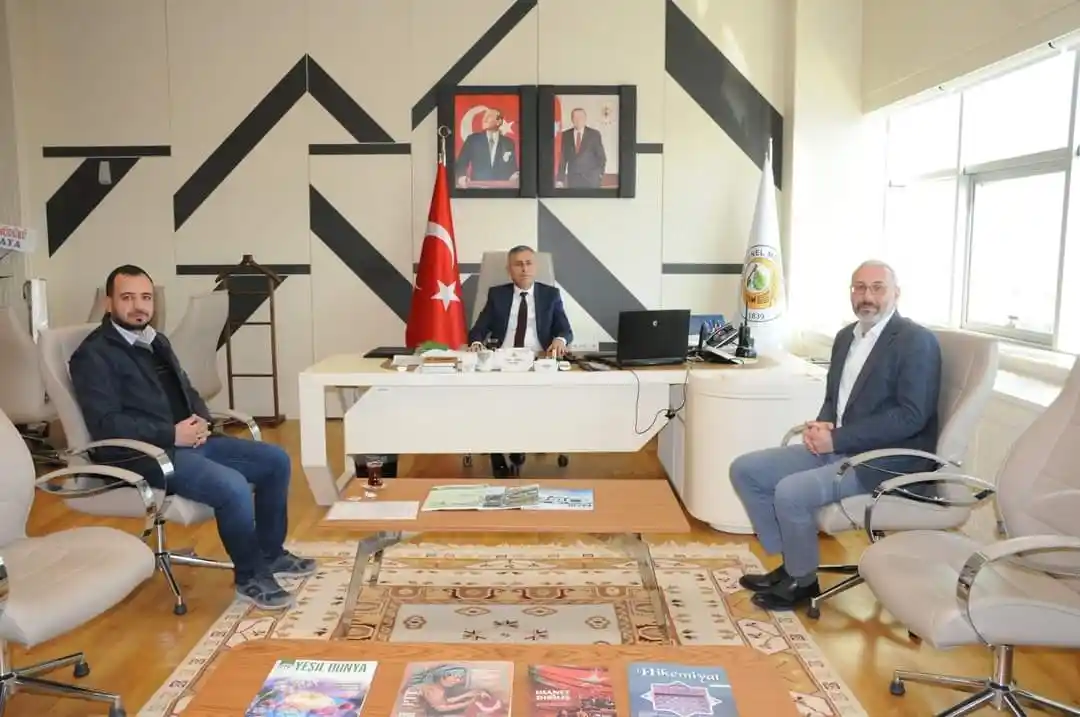 Kütahya 30 Ağustos OSB Müdürü Murat Demir, Bölge Müdürü Erdal Dingil'le görüştü
