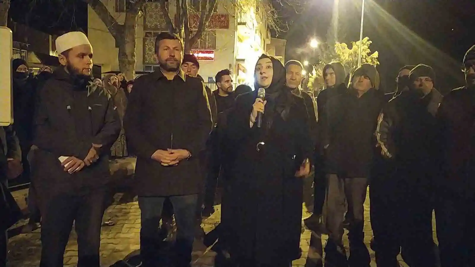 Kütahya’nın Pazarlar ilçesinden deprem bölgesine 2 tır yardım malzemesi