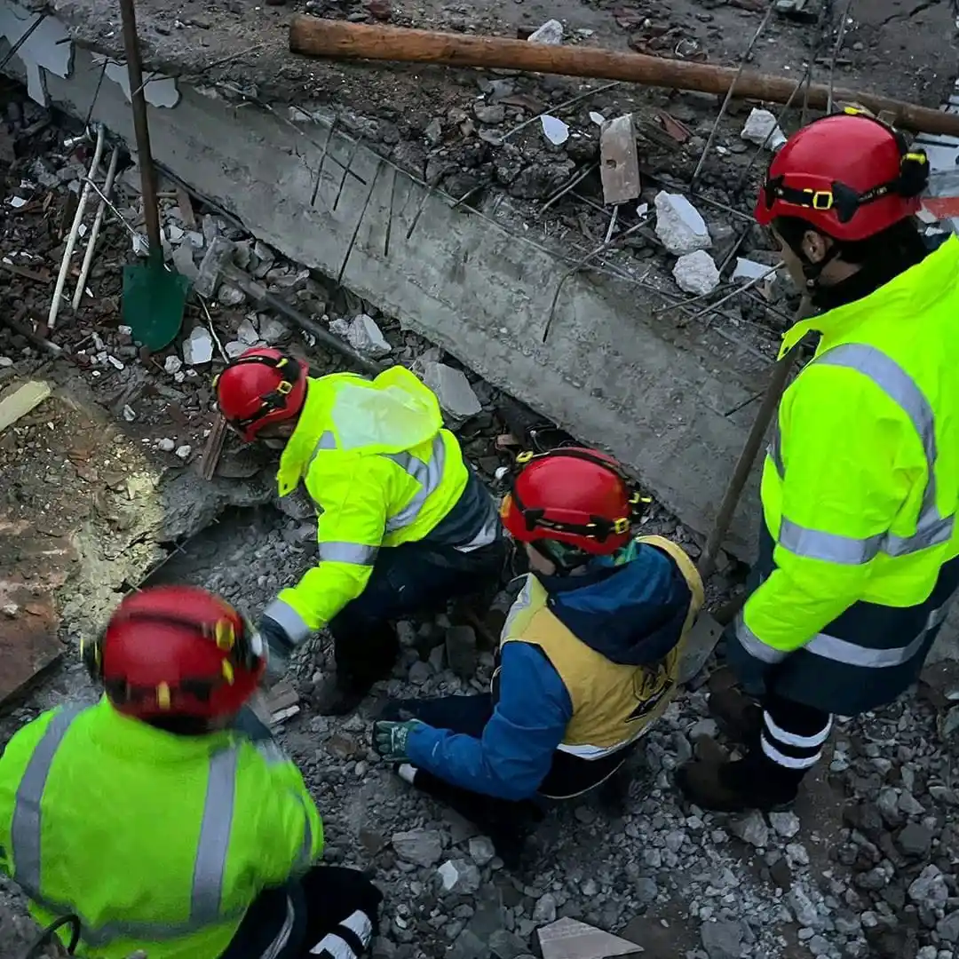 Madenciler, depremdeki başarılı çalışmaları ile dikkat çekti
