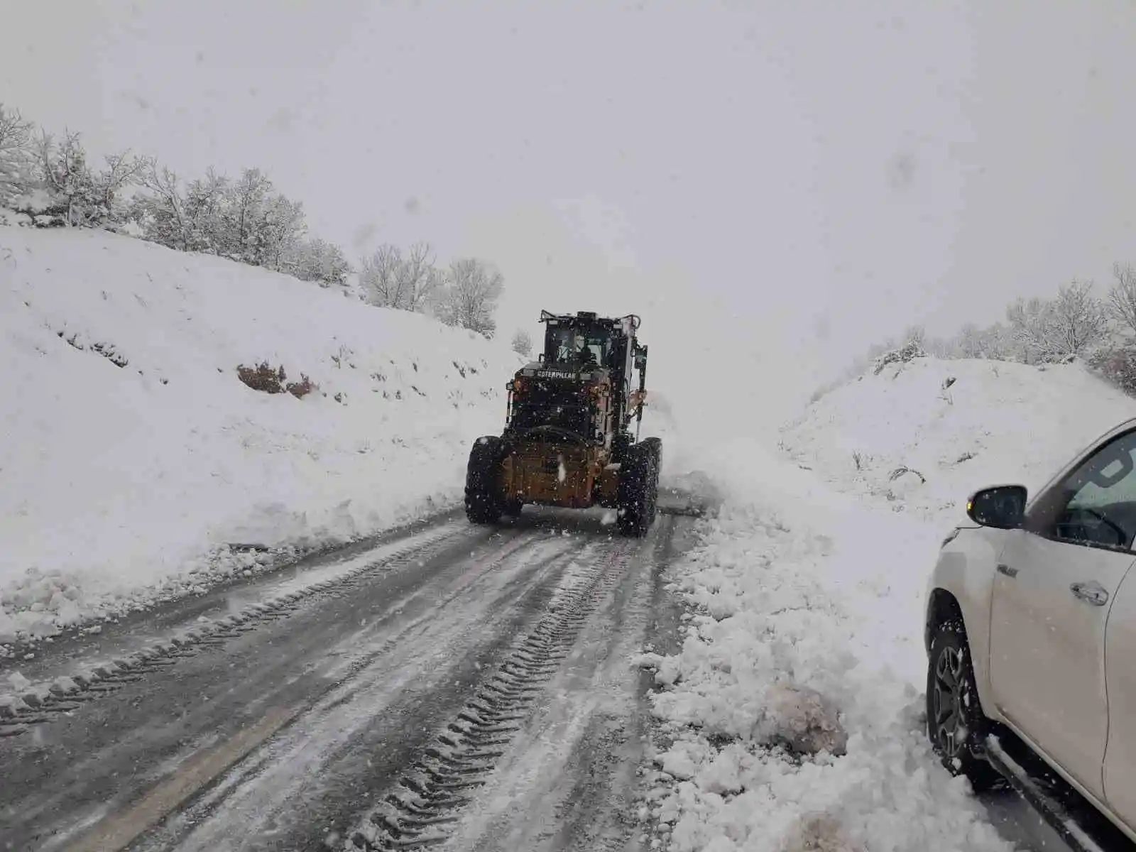 Malatya'da kardan kapalı yol kalmadı